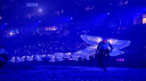 The Winged Cyclists during the Arctic Monkey's cover of The Beatles -Come Together The Winged Cyclists during the Arctic Monkey's cover of The Beatles -Come Together